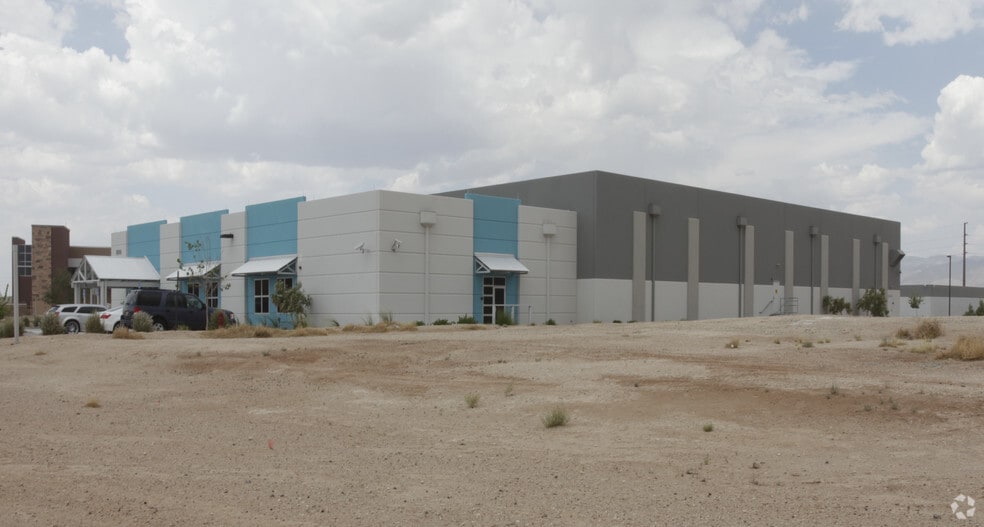 5610 Turing Dr SE, Albuquerque, NM for sale - Building Photo - Image 2 of 4