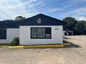 800-810 Cokey Rd, Rocky Mount, NC for lease Building Photo- Image 1 of 6