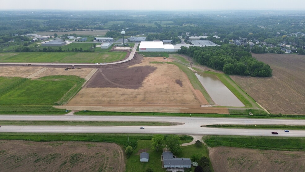 Highway 57, Fredonia, WI for sale - Building Photo - Image 1 of 3