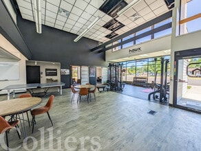 1111 S Broadway Ave, Boise, ID for lease Interior Photo- Image 2 of 5