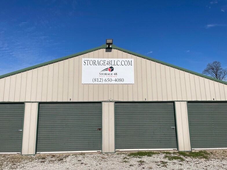 2453 IN-48 Rd, Shelburn, IN à vendre - Photo du bâtiment - Image 3 de 17