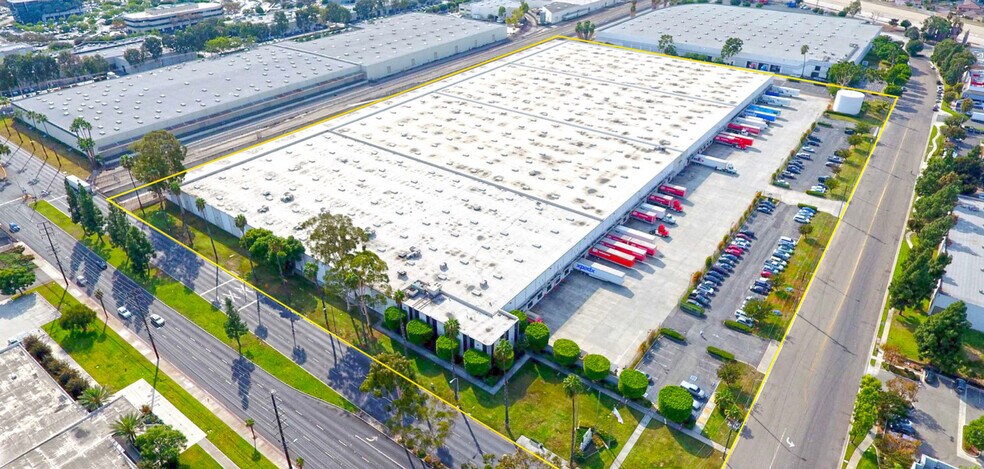 6565 Valley View St, La Palma, CA for lease - Building Photo - Image 2 of 2