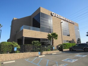 110 N Lincoln Ave, Corona, CA for lease Building Photo- Image 1 of 1