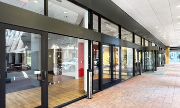 601 Montgomery St, San Francisco, CA à louer Photo du bâtiment- Image 2 de 6