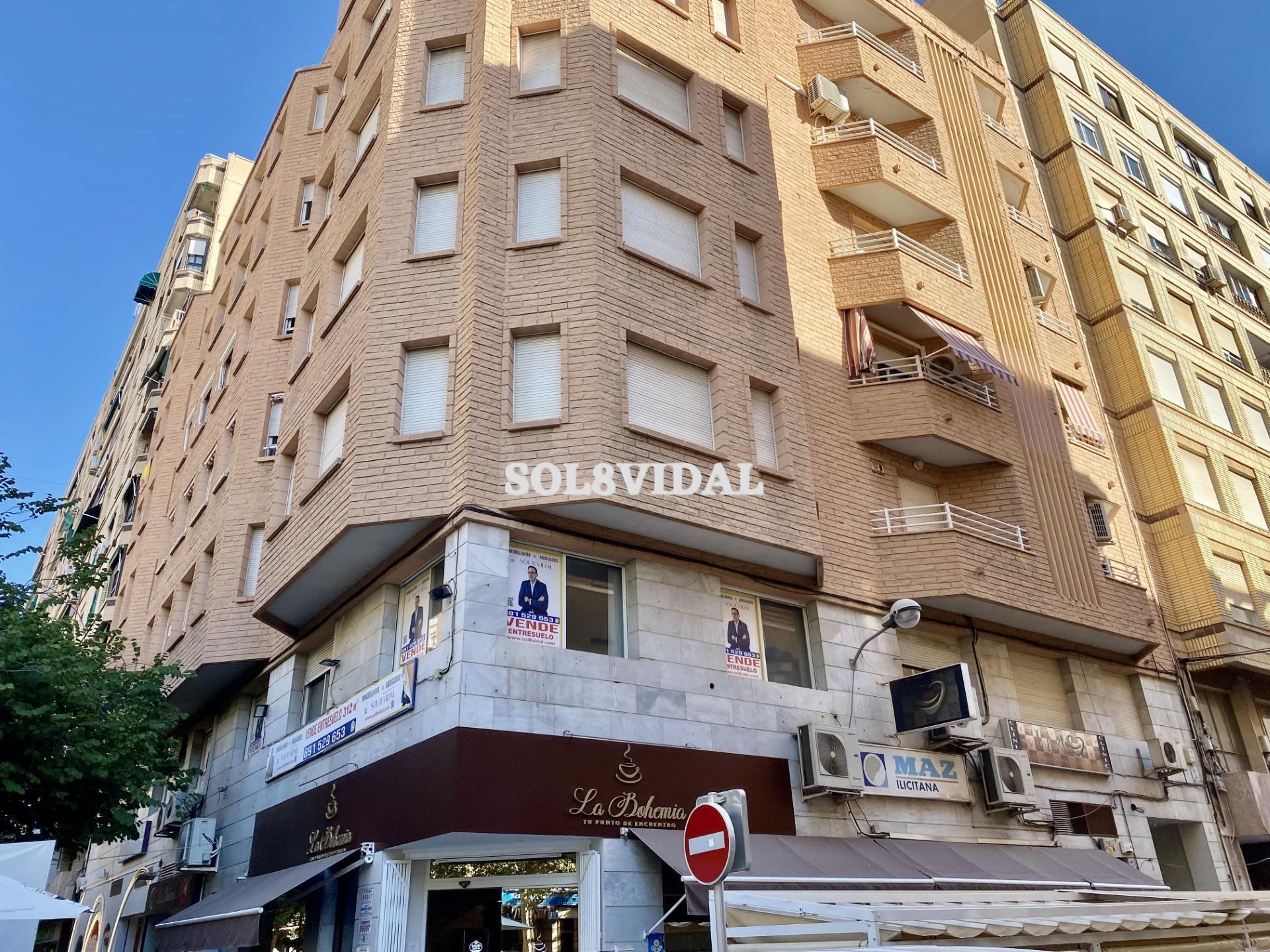 Retail in Orihuela for sale Building Photo- Image 1 of 23