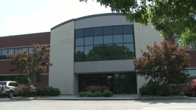 1200 Premier Dr, Chattanooga, TN for lease - Commercial Listing Video - Image 3 of 9