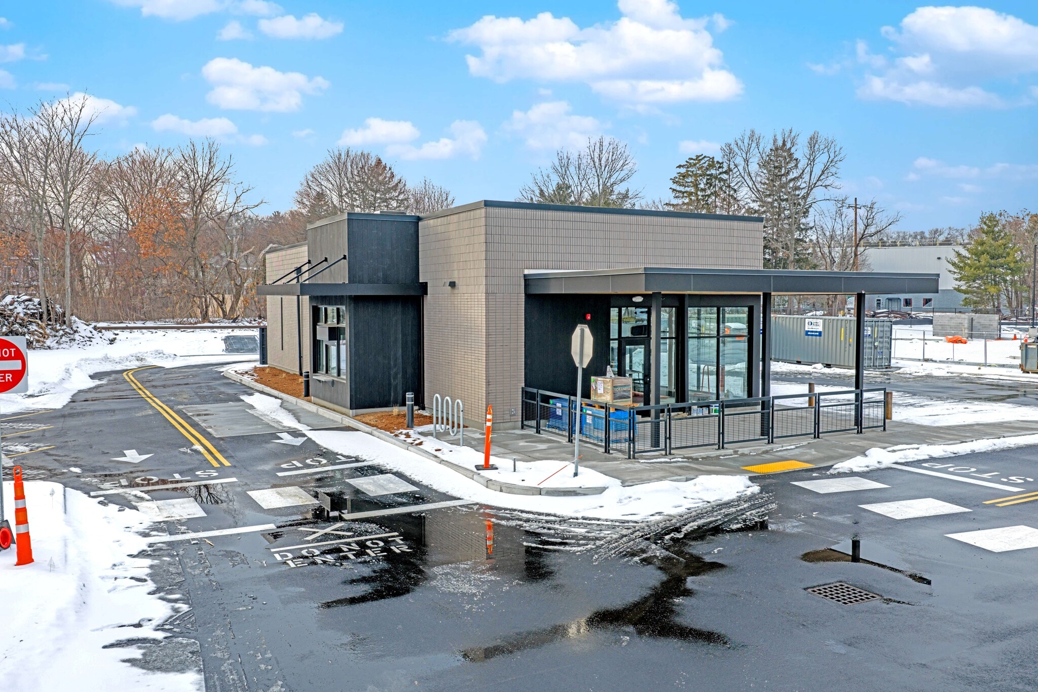 830 Main St, Clinton, MA for sale Primary Photo- Image 1 of 7