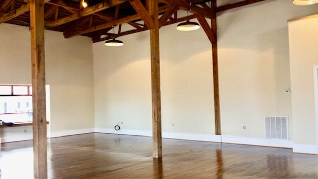 300 E Main St, Remington, VA for lease - Interior Photo - Image 3 of 11