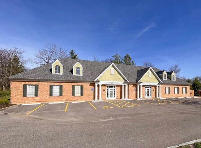 Plus de détails pour 3750 S Lindbergh Blvd, Sunset Hills, MO - Bureau à vendre