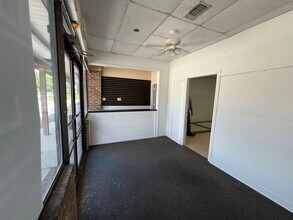 4409 Saint Stephens Rd, Eight Mile, AL à louer Photo intérieure- Image 1 de 8