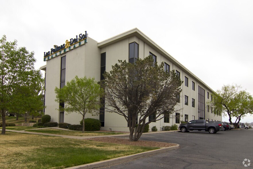 4100 Rio Bravo Dr, El Paso, TX à louer - Photo du bâtiment - Image 2 de 8