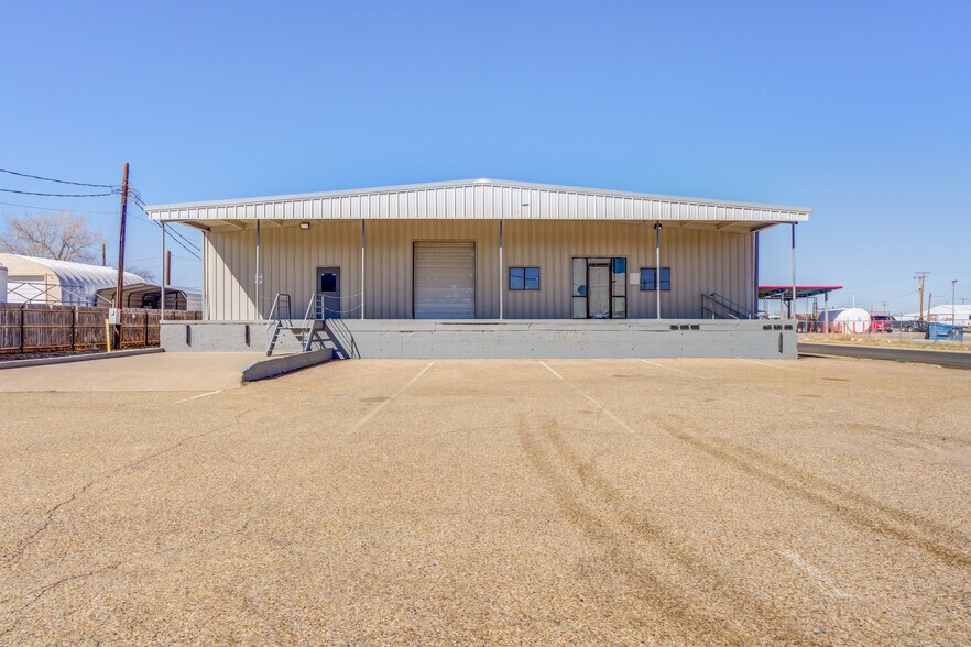 604 30th St, Lubbock, TX for sale - Building Photo - Image 2 of 33