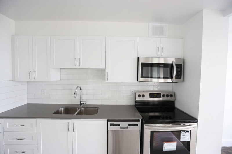 288 Romaine St, Peterborough, ON à vendre - Photo du bâtiment - Image 3 de 8