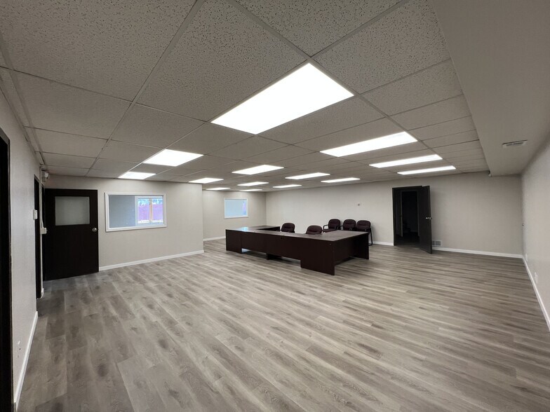 704 University Ave W, Saint Paul, MN à louer - Photo intérieure - Image 2 de 7