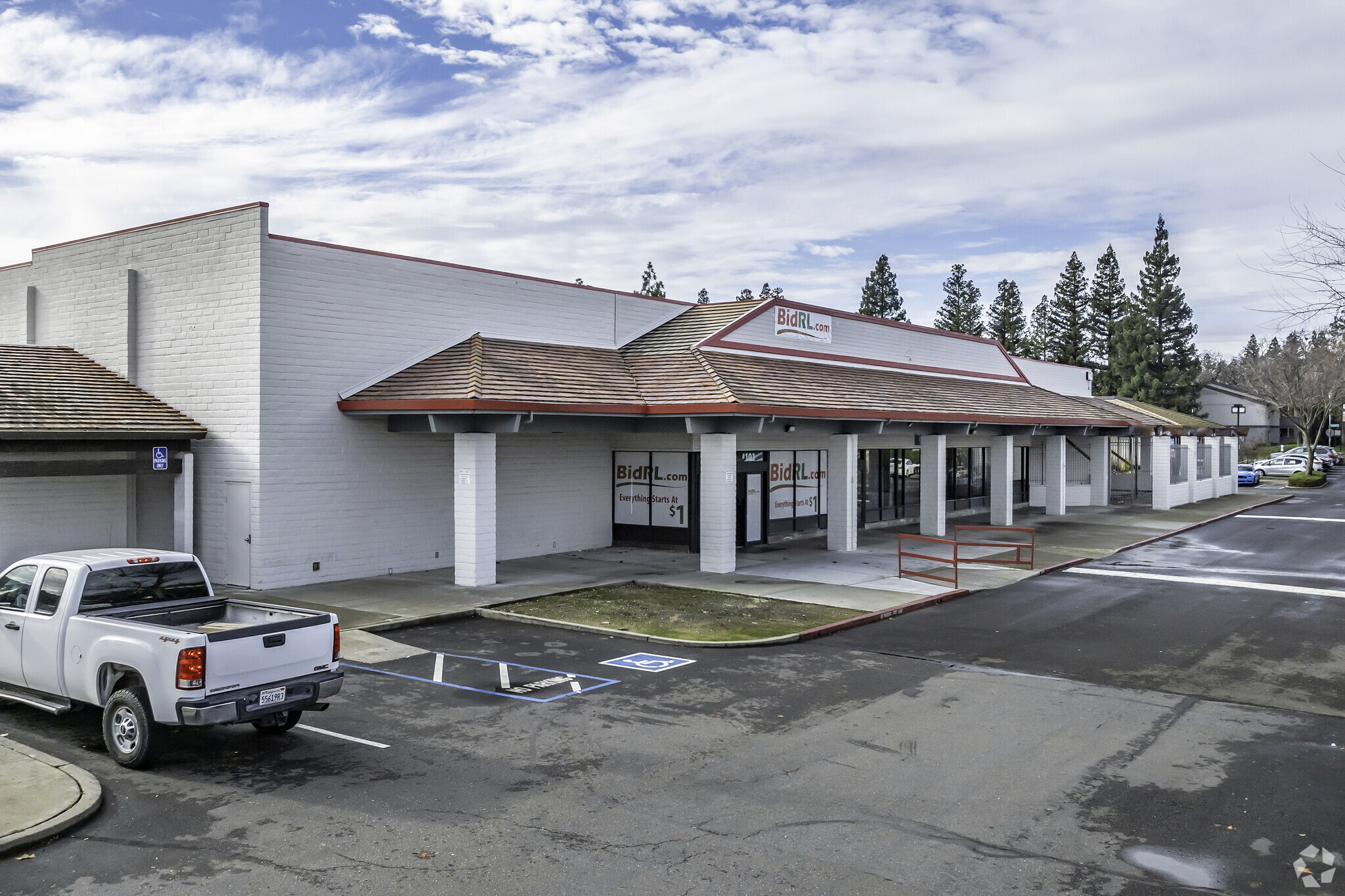 6422 Tupelo Dr, Citrus Heights, CA for lease Primary Photo- Image 1 of 20