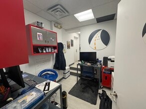 77-79 E Main St, Elmsford, NY for lease Interior Photo- Image 2 of 3