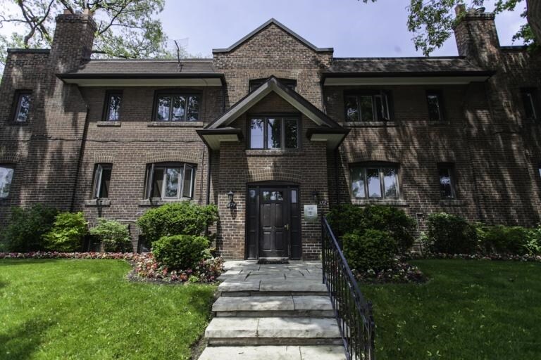 372 Davenport Rd, Toronto, ON à vendre - Photo principale - Image 1 de 9