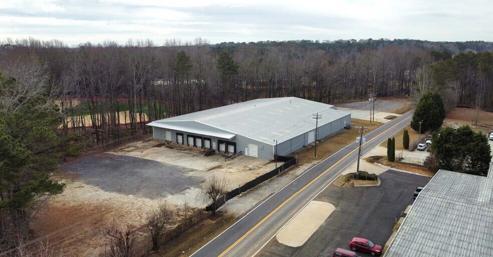 4179 Vansant Rd, Douglasville, GA à louer - Photo du bâtiment - Image 1 de 13