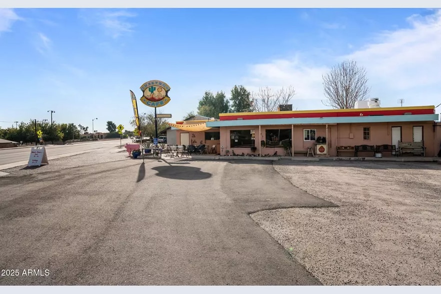 686 N Tegner St, Wickenburg, AZ for sale - Building Photo - Image 2 of 21