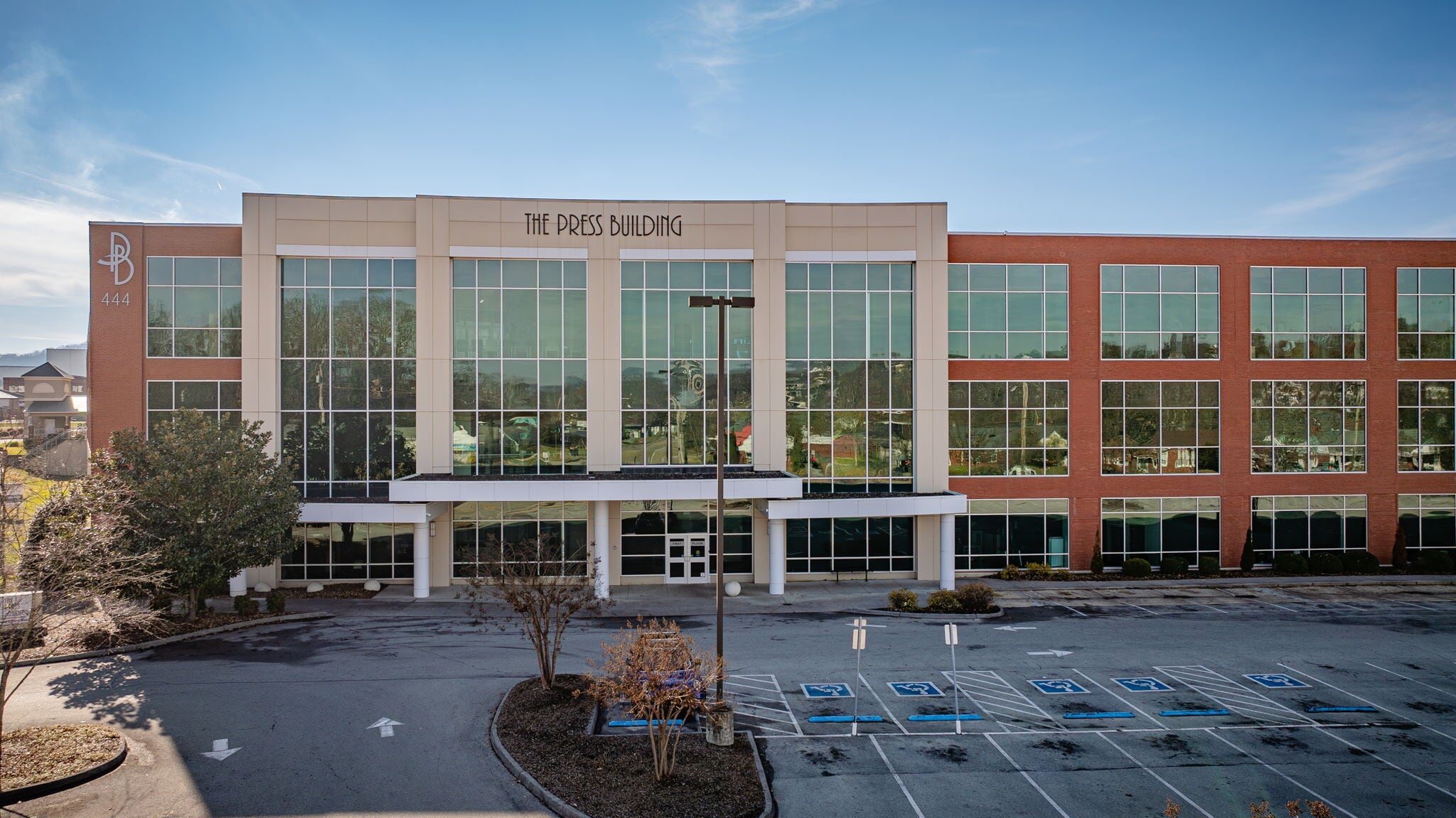 400-444 Clinchfield St, Kingsport, TN à vendre Photo principale- Image 1 de 40