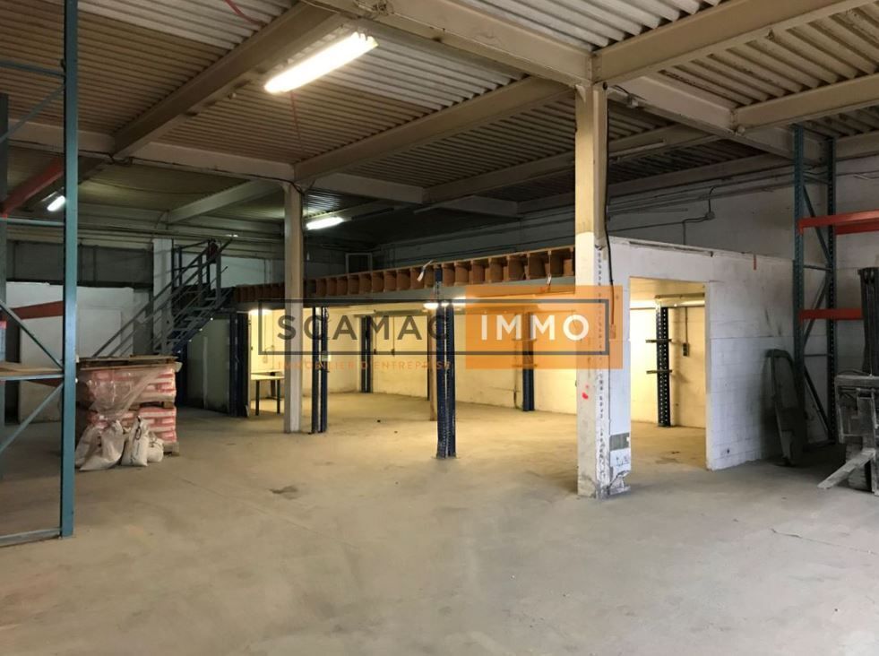 Industrial in Noisy-le-Grand for lease Building Photo- Image 1 of 11