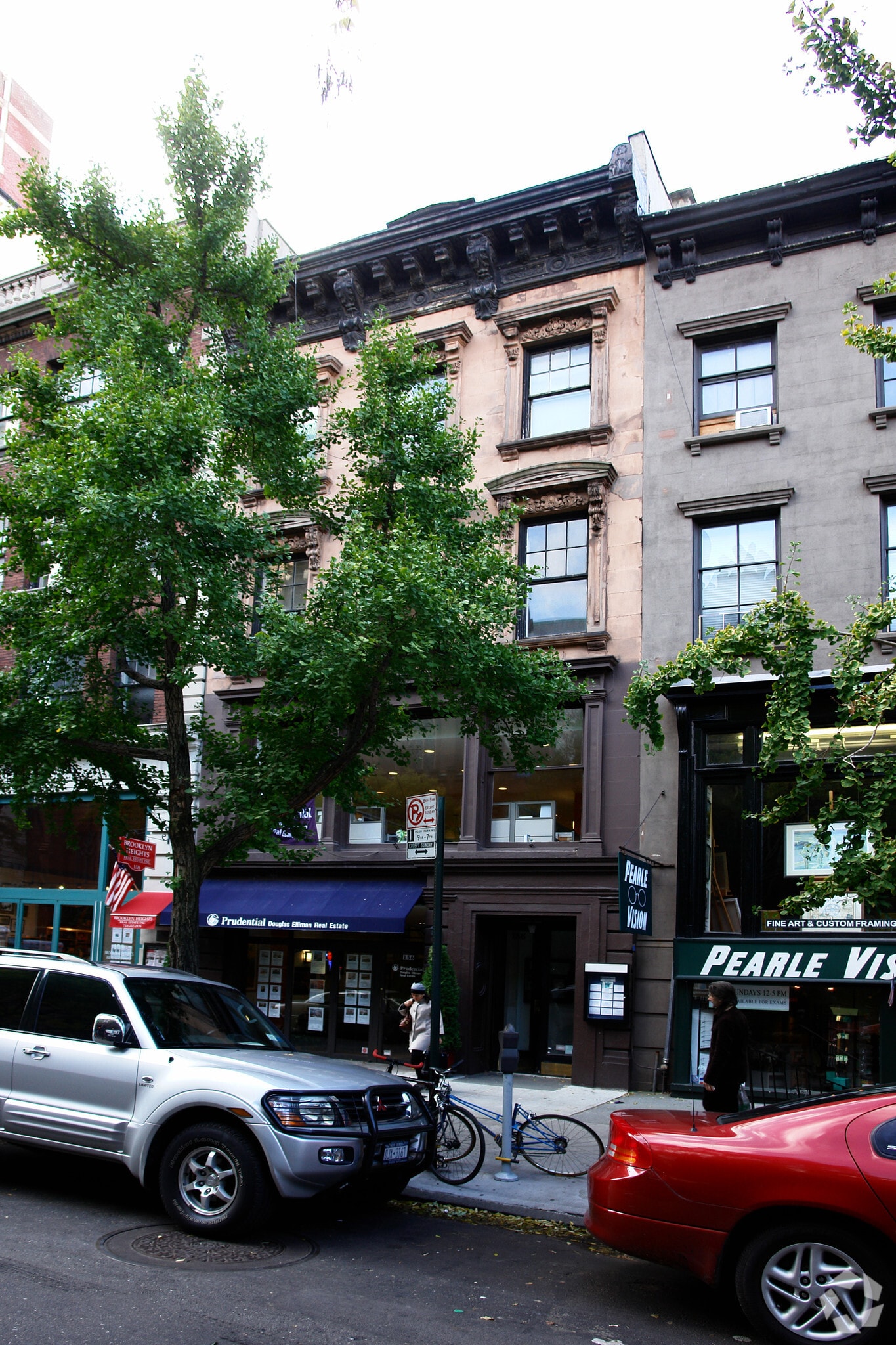 156 Montague St, Brooklyn, NY for lease Primary Photo- Image 1 of 3