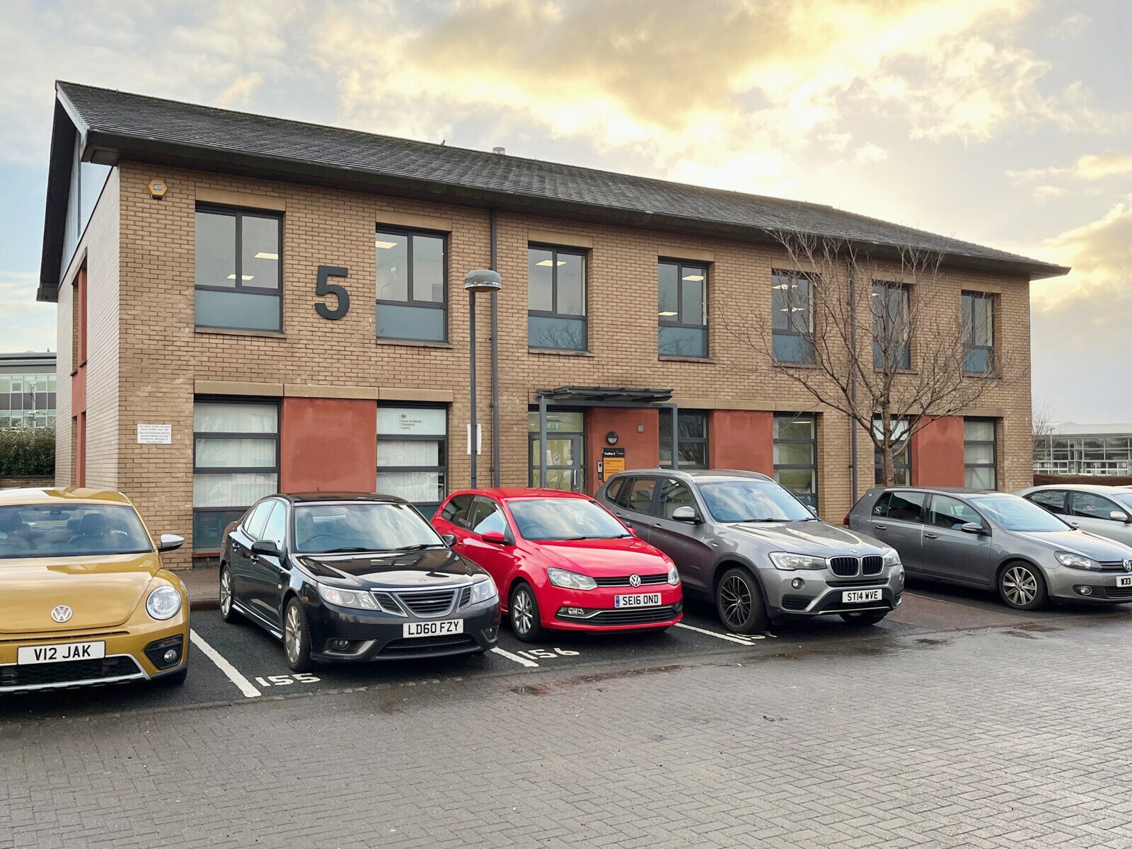 14-16 Marchburn Dr, Paisley à vendre Photo du bâtiment- Image 1 de 1