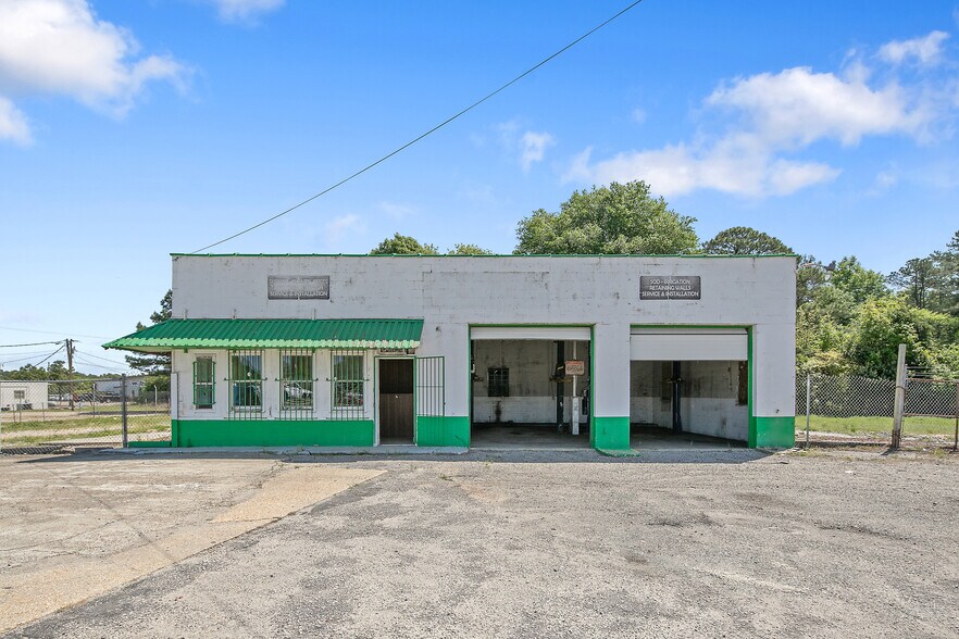 3579 Gillespie St, Fayetteville, NC à vendre - Photo du bâtiment - Image 2 de 8