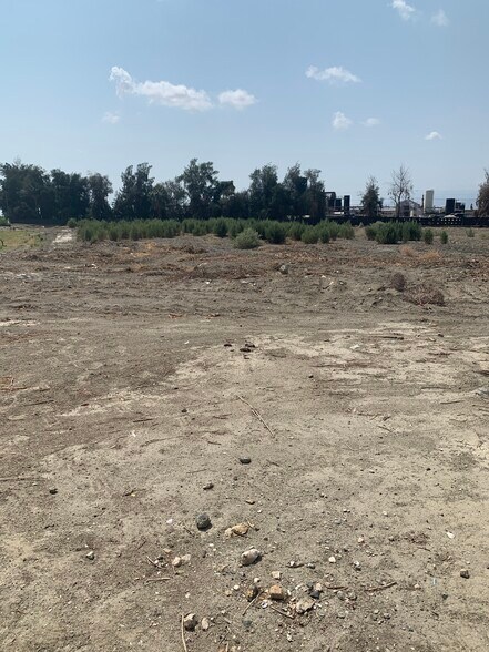Tyler Ln, Coachella, CA à vendre - Photo du bâtiment - Image 2 de 6