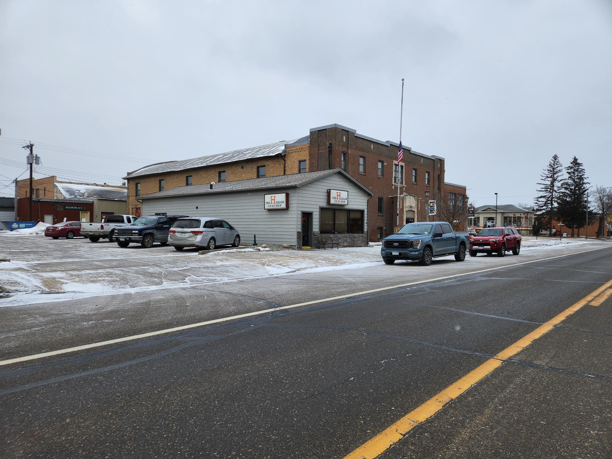 207 Park Ave S, Park Rapids, MN for lease Building Photo- Image 1 of 12