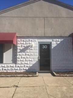 30 Brigham St, New Bedford, MA for lease - Building Photo - Image 2 of 24