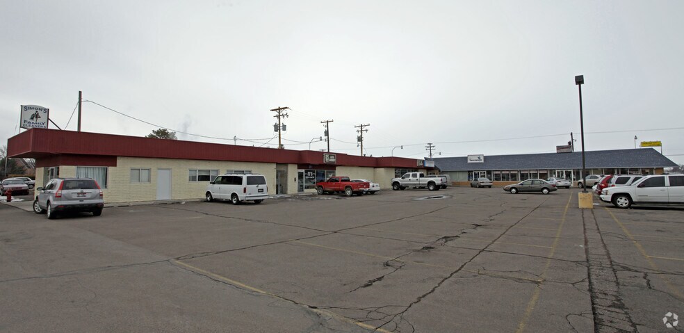 2200 Overland Ave, Burley, ID à louer - Photo du bâtiment - Image 2 de 18