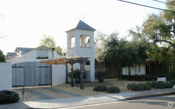 310 1st St E, Sonoma, CA à vendre Photo principale- Image 1 de 14
