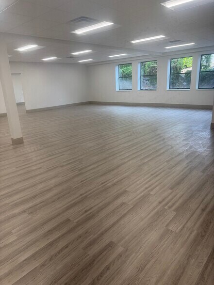 502 S State St, Orem, UT à louer - Photo du bâtiment - Image 3 de 17