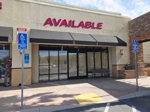 46660 Washington St, La Quinta, CA à louer Photo du bâtiment- Image 2 de 7