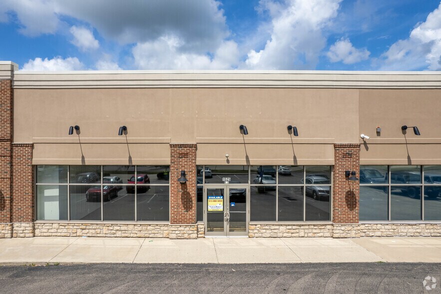 1525 Genntown Dr, Lebanon, OH à louer - Photo du bâtiment - Image 3 de 9