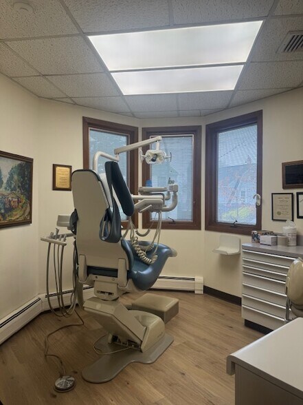 153 N Broadway, Nyack, NY à vendre - Photo intérieure - Image 3 de 6