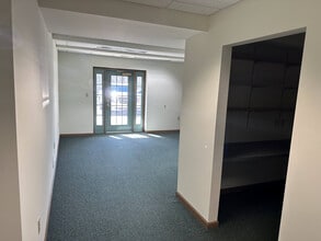 2970 Corporate Ct, Orefield, PA for lease Interior Photo- Image 2 of 11