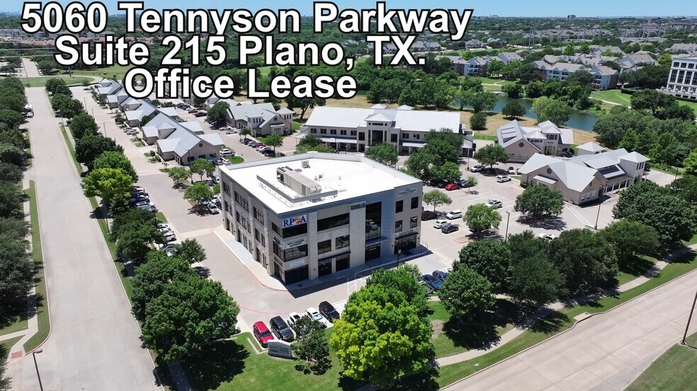 5060 Tennyson Pky, Plano, TX à louer - Photo du bâtiment - Image 3 de 17
