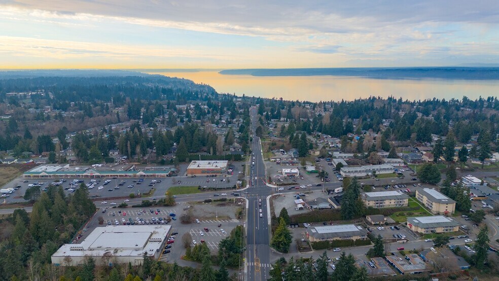 28817 Military Rd S, Federal Way, WA à vendre - Photo du bâtiment - Image 3 de 4