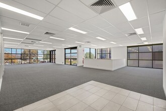 105 Cochranes Road, Moorabbin for lease Interior Photo- Image 2 of 5