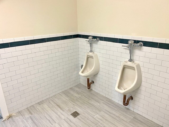 12900 Bradley Ave, Sylmar, CA à louer - Photo du bâtiment - Image 2 de 6