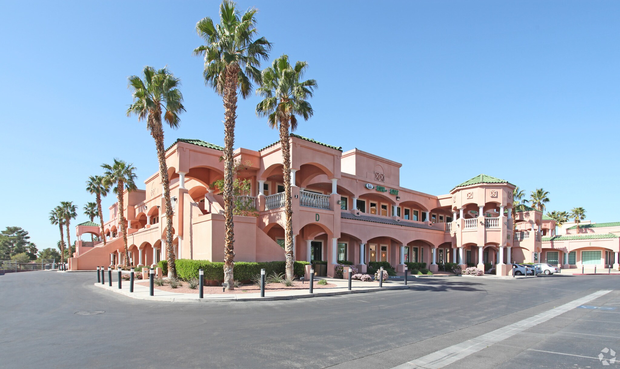 6655 W Sahara Ave, Las Vegas, NV for lease Primary Photo- Image 1 of 10