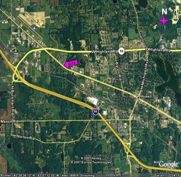 Grand River Ave, Howell, MI à vendre - Photo du bâtiment - Image 2 de 4