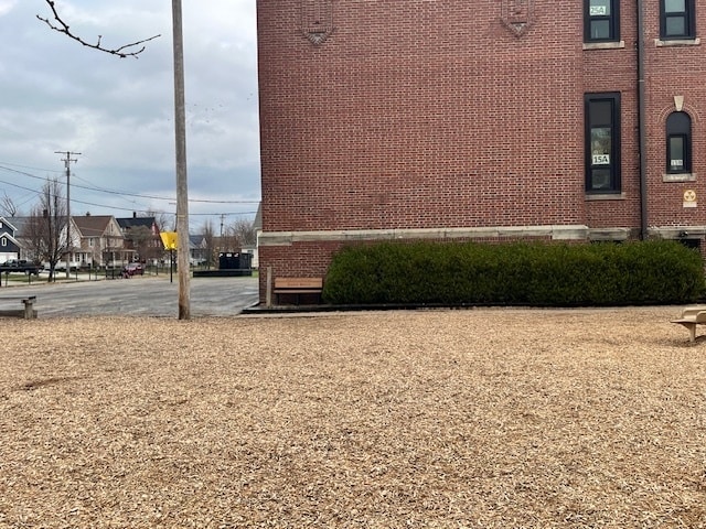 602 Plum St, Painesville, OH à vendre - Photo du bâtiment - Image 3 de 67