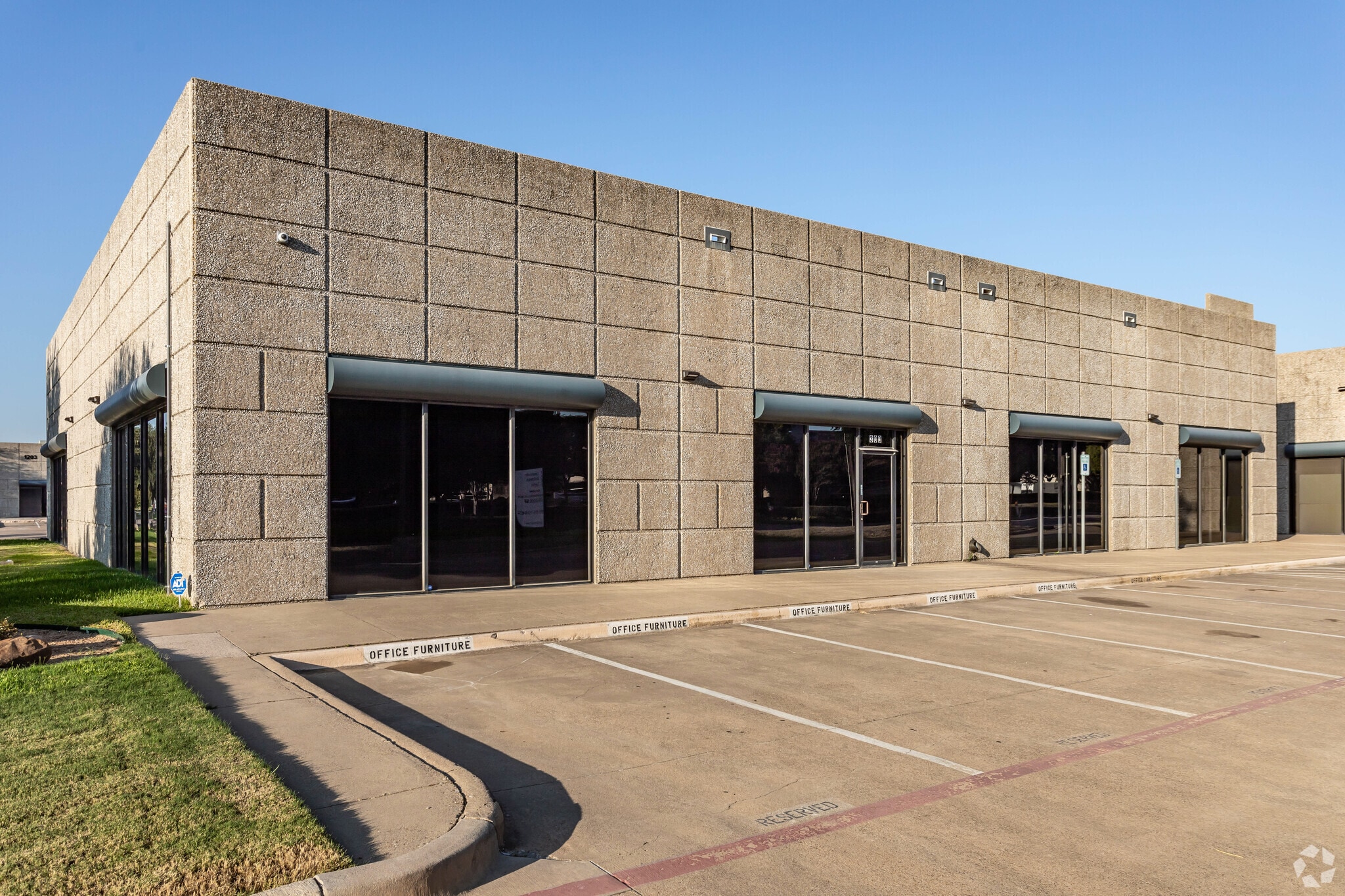 1203 Crestside Dr, Coppell, TX for lease Primary Photo- Image 1 of 8