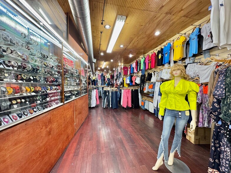 1156 Liberty Ave, Brooklyn, NY à vendre - Aérien - Image 2 de 11