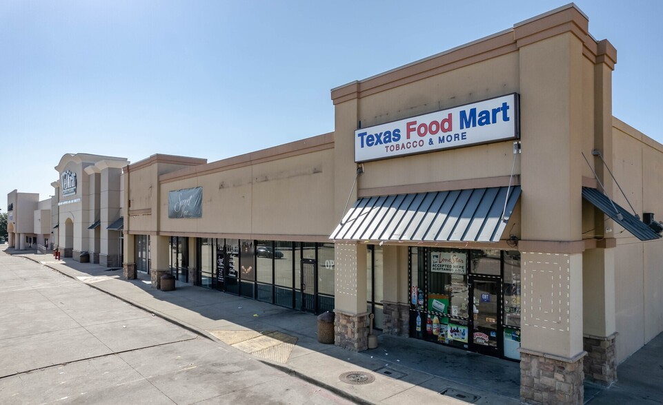 2984 W Wheatland Rd, Dallas, TX for lease - Building Photo - Image 2 of 4