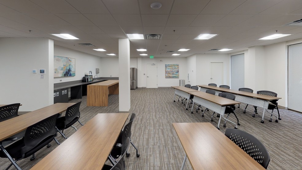 5775 Glenridge Dr NE, Atlanta, GA à louer - Numérisation 3D de Matterport - Image 3 de 31