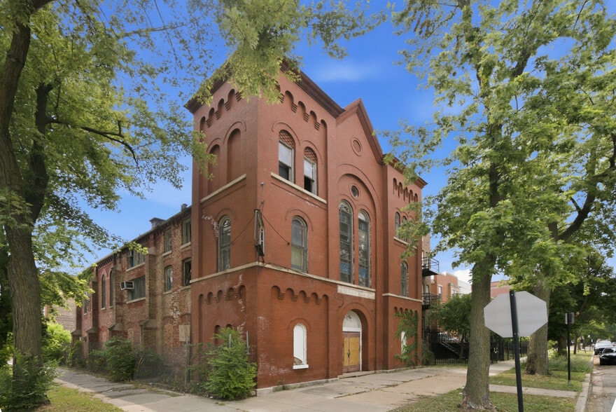 1457 Talman Ave, Chicago, IL for sale - Building Photo - Image 2 of 9
